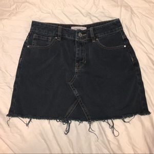 ⚡️PACSUN Dark Wash Jean Mini Skirt Cute Distressed Denim | Size 00 / 23 Waist XS